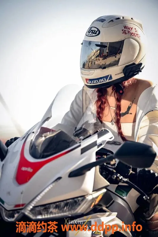 北京楼凤-朝阳百子湾夏栀，颜值高的机车女孩