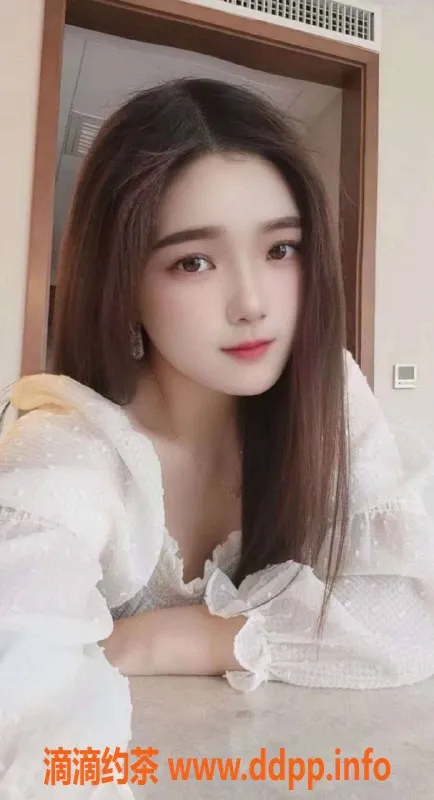 长沙楼凤-岳麓区28岁莫妮卡，165C胸，优质服务只需500p