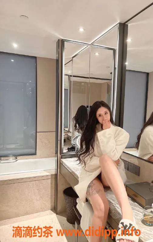 南京楼凤-秦淮小Q，1000p尽享豪华服务