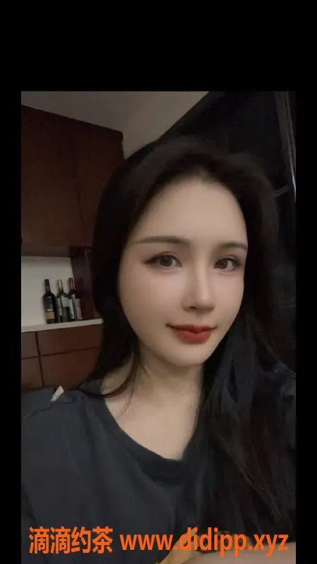 深圳楼凤-龙华柔柔，千元大胸御姐，夜3500可包