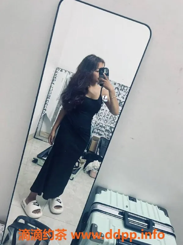 长沙楼凤-雨花区小啦，160高97重，19岁胸围36D