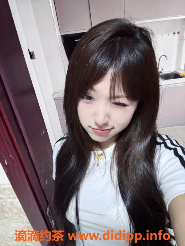 北京上门服务-朝阳安妮｜160cm，45kg，千元档上门服务