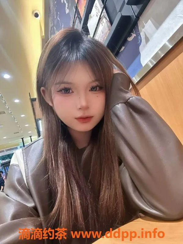 深圳楼凤资源信息,宝安青青，900元初体验，私聊了解更多