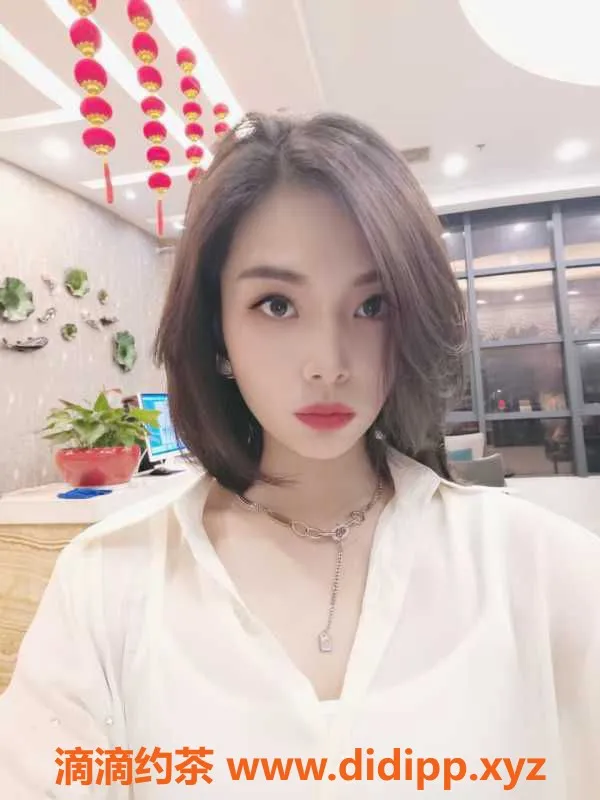 广州楼凤-天河区模特维维，24岁，170cm，优质服务