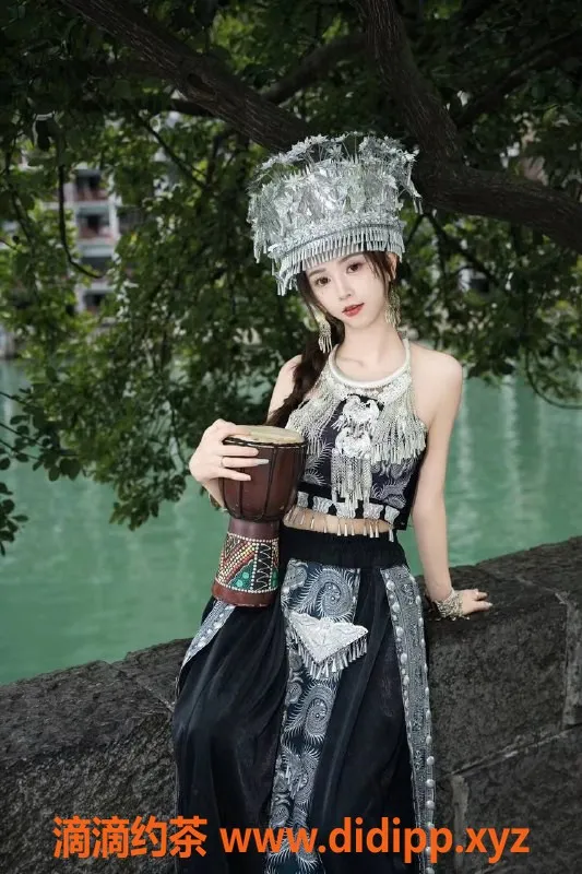 深圳楼凤-龙华周周，1200元视频认证服务