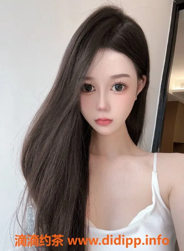 深圳楼凤-宝安嫩妹允儿，私聊风情无限，舌吻服务超赞