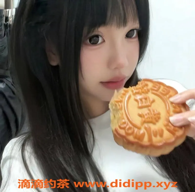 长沙楼凤-雨花区乐乐 163cm 84斤 36B 18岁诱惑等你来体验