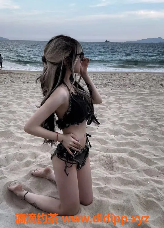 深圳楼凤资源信息,龙华小奈，课费1200/2000，超值体验等你来