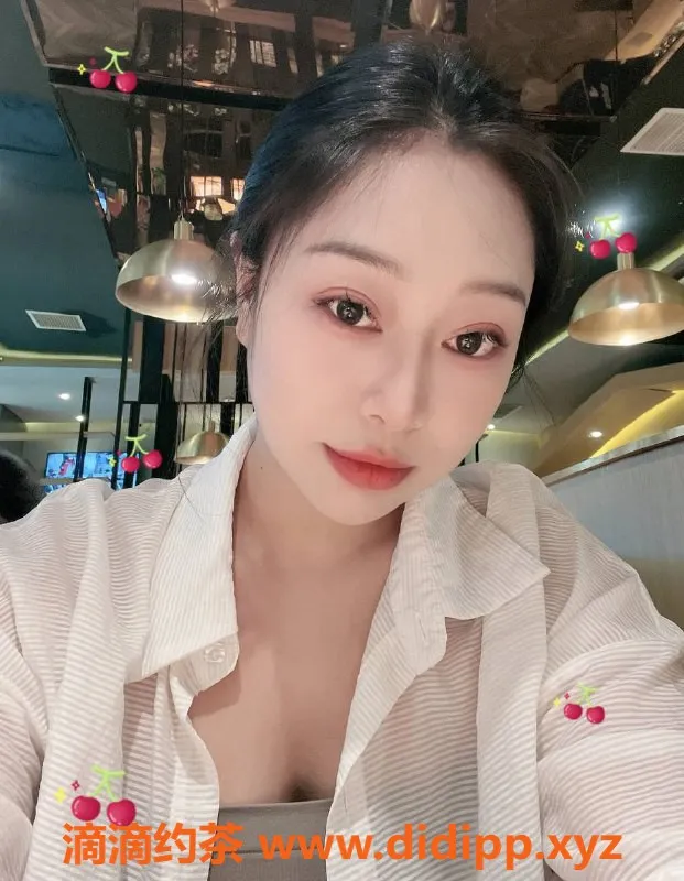 上海楼凤-静安美丽酱，158cm 45KG 34D，1000元起