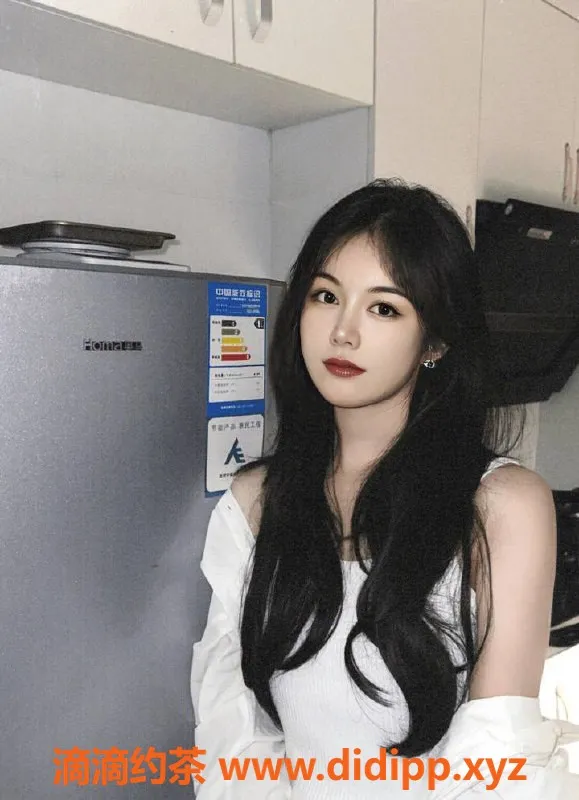 深圳楼凤资源信息,福田佩奇165cm D杯，服务优质，超值体验