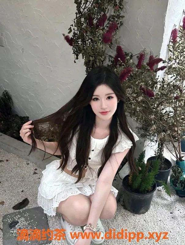 深圳楼凤-深圳南山伊莉，165cm 46kg，1600元服务