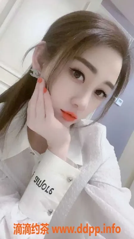 广州楼凤-广州荔湾小少妇琉璃，27岁，优质服务