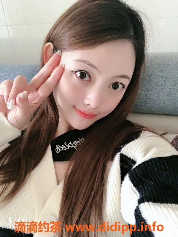 深圳上门服务-龙岗小精灵，163cm B杯，800元起上门服务