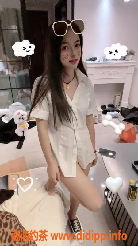 长沙楼凤资源信息,岳麓区小情绪，155cm/80斤/19岁，服务多样