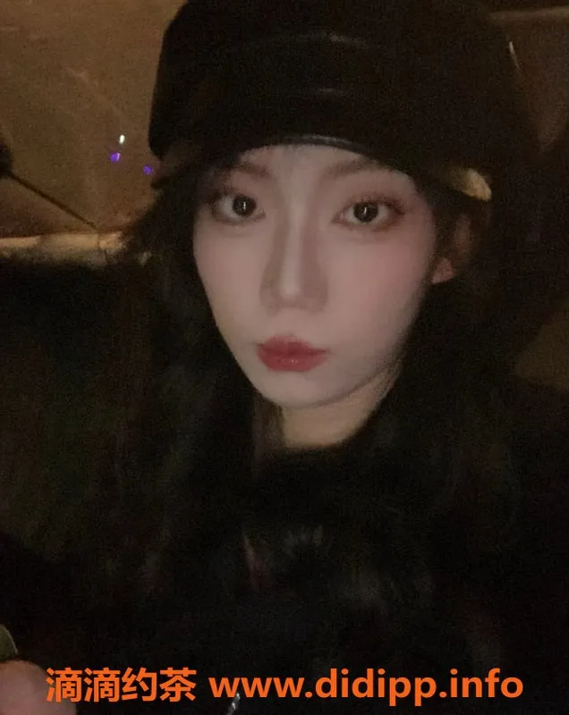 成都上门服务资源信息,成都19岁高挑嫩妹荷花，600元起包夜2400元