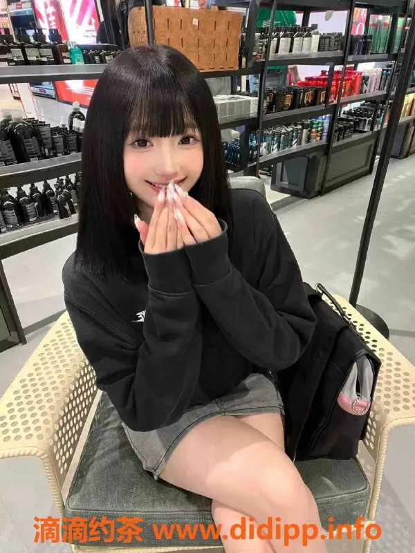 深圳楼凤-深圳福田#點點，166cm 46kg，舌吻服务超赞！