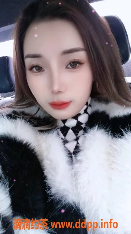 杭州楼凤-滨江区子希，短发气质美女，白皙巨乳