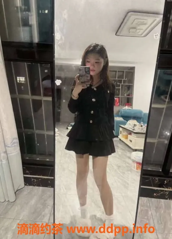 长沙楼凤-雨花区泡泡🫧 162cm B+ 18岁女友感服务