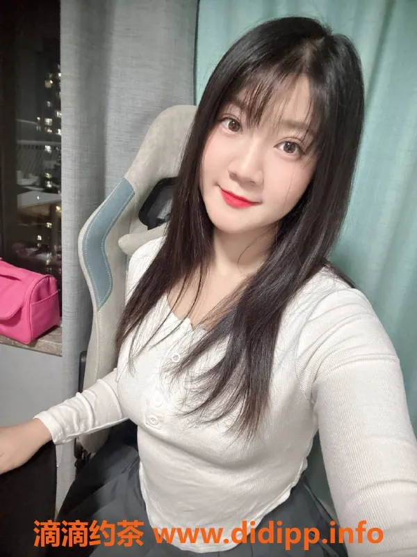 重庆楼凤-九龙坡慕晓，青春可人，服务一流