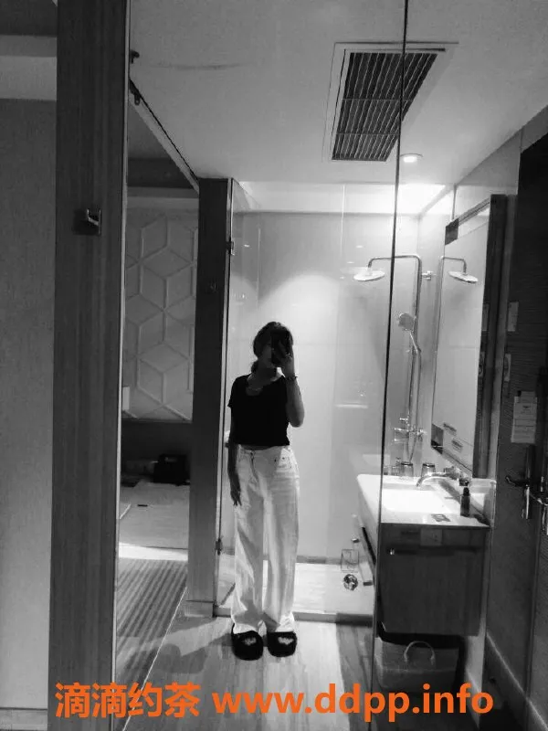 成都上门服务资源信息,【花名】 #小希
【编号】 #B491
#5p #未成年