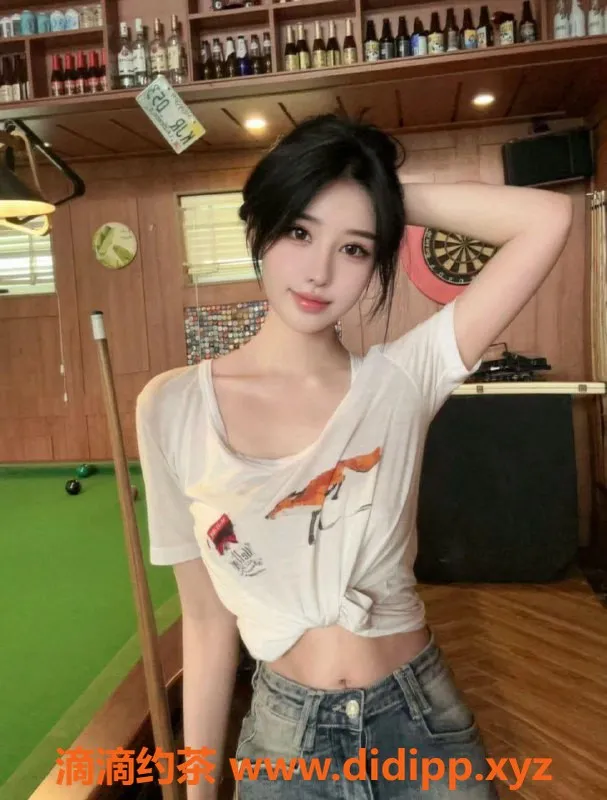 长沙上门服务-楚楚 171高挑 20岁 SM特服，预约快速