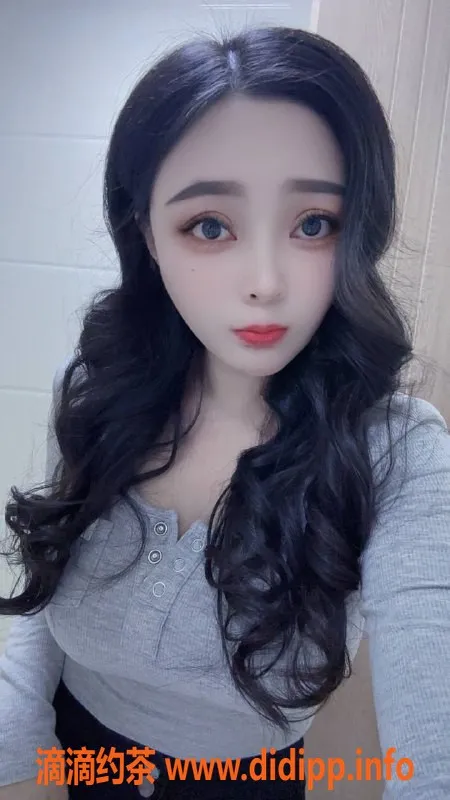 南京楼凤-建邺区蜜桃，163cm熟女，体验超棒只需700p