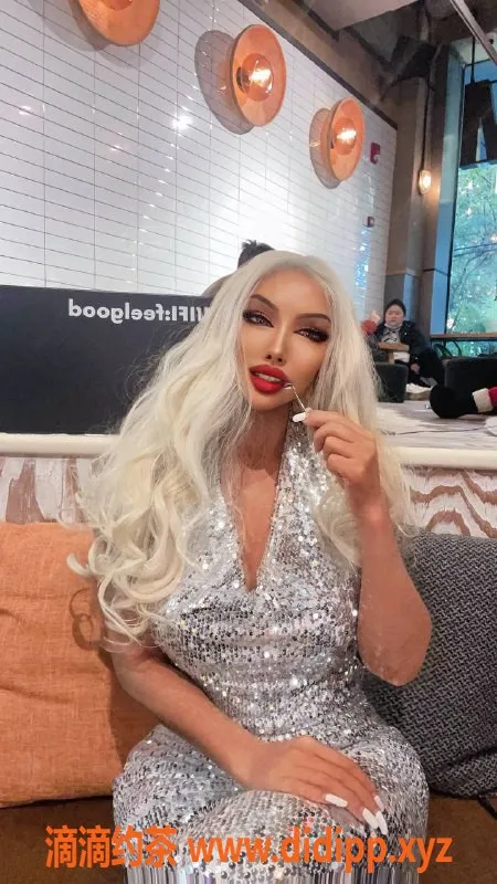 杭州楼凤-上海洋酒·卡戴珊，97年, 170cm, F罩杯，体验异域风情