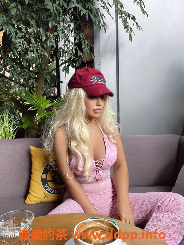 杭州楼凤-上海洋酒·卡戴珊，97年, 170cm, F罩杯，体验异域风情