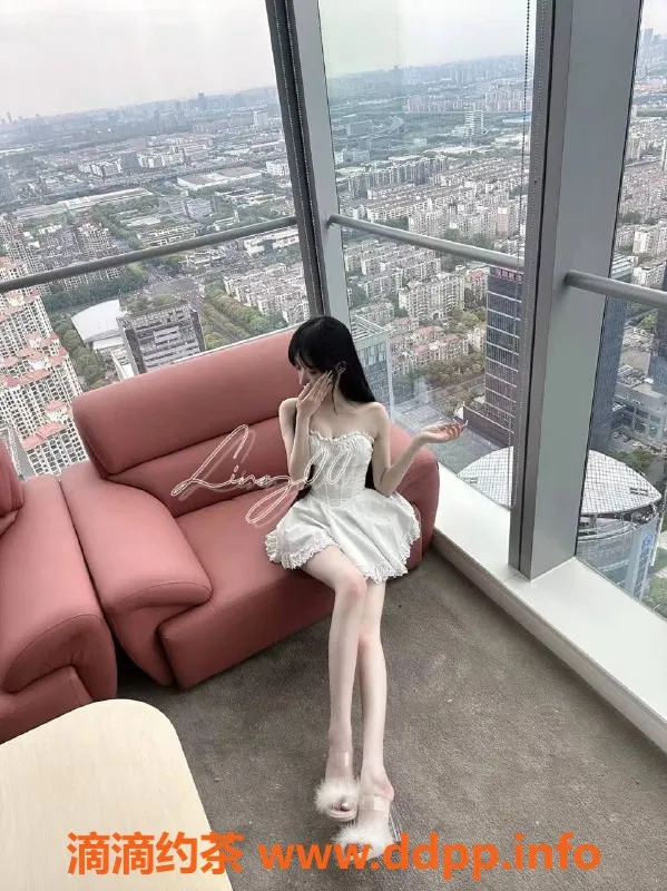 上海楼凤-徐汇森本桃月，164cm优雅少女，1200元起服务