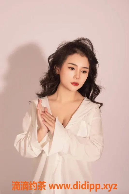 上海楼凤-闵行Nancy，155cm身材，性感诱人，588起