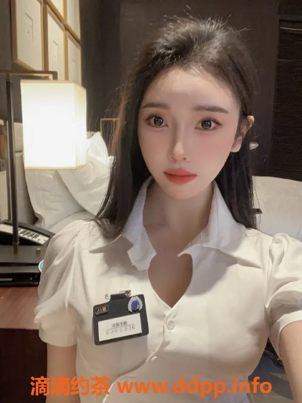 上海楼凤-徐汇罗拉，167高46轻盈，1200起陪浴服务