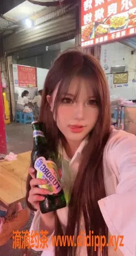 杭州楼凤-滨江区23岁清淤妹，162cm C胸，95斤诱惑体验