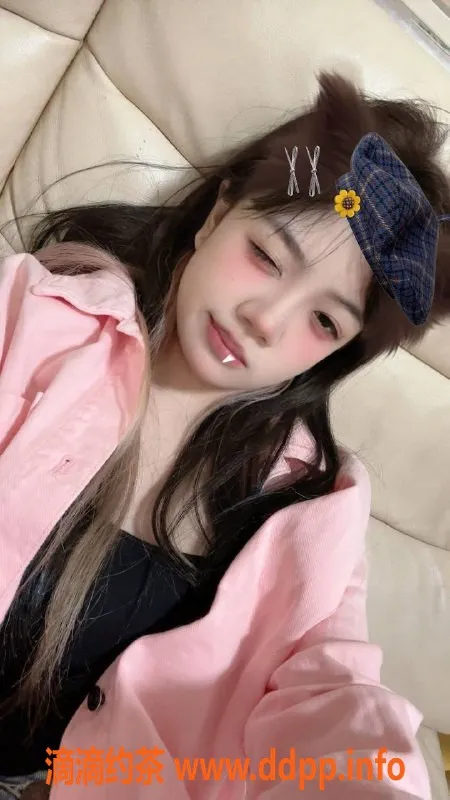 长沙楼凤-雨花区苏晴儿，18岁163cm C罩杯，超值服务等你来体验