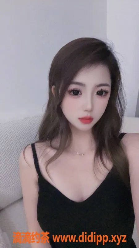 深圳楼凤-南山橙妍，御姐大胸，课费1688起