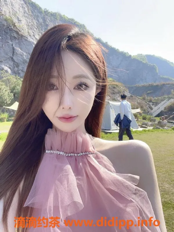 上海楼凤-上海小六六，天然C胸围，甜美迷人，22岁