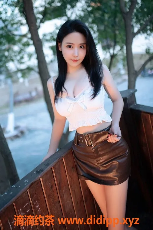 上海楼凤-浦东杨洋，165cm，45kg，C胸，1500P起