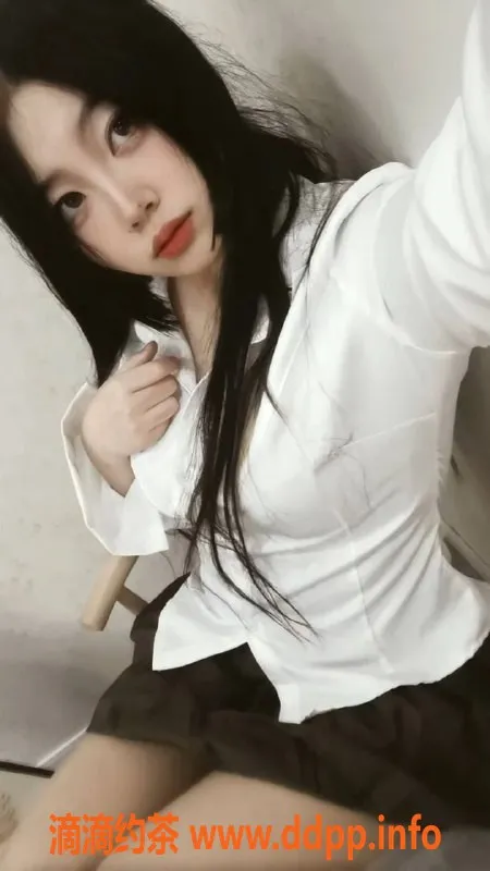 成都楼凤-锦江区嫩妹宁宁，轻坦车6p，真心推荐！