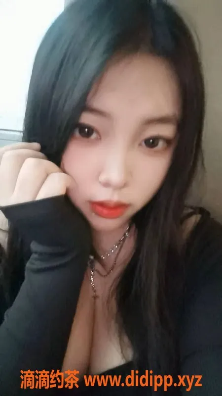 成都楼凤资源信息,锦江区嫩妹宁宁，轻坦车6p，真心推荐！