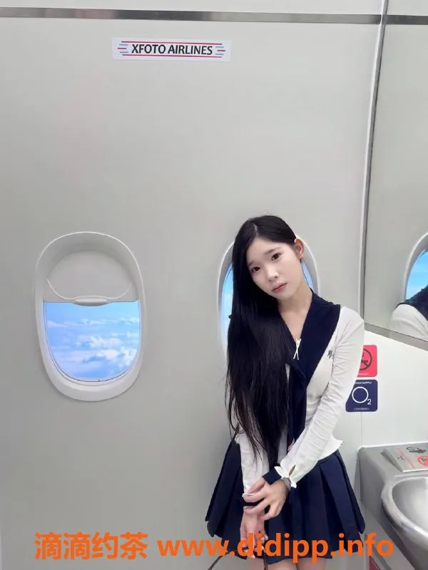 深圳楼凤-龙岗璐璐，900元起，服务超赞！