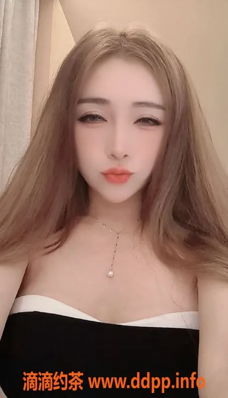 东莞楼凤资源信息,素质女青年，162cm，胸围38D，服务多样，价格合理