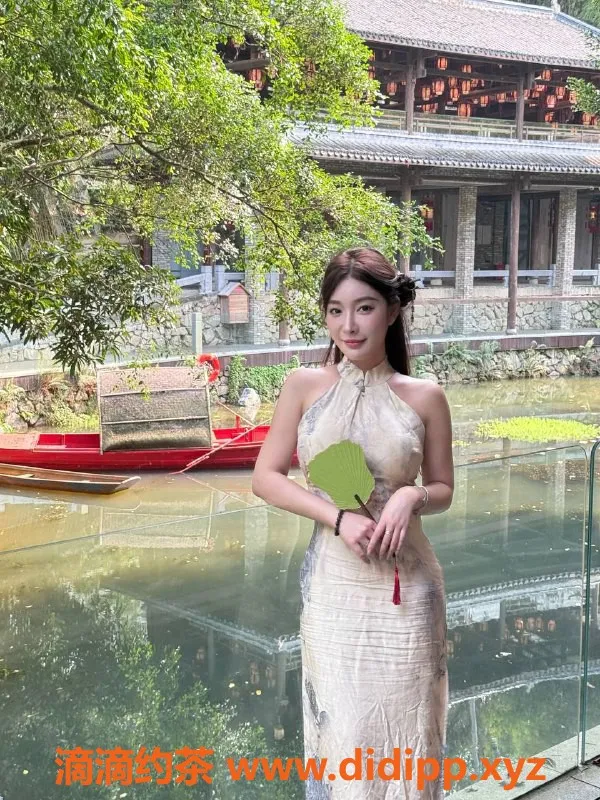 深圳楼凤-深圳萌萌，2500元舌吻服务体验