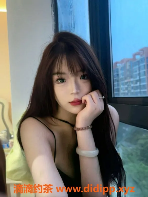 成都楼凤-金牛区小u，特惠7p，嫩妹服务来袭