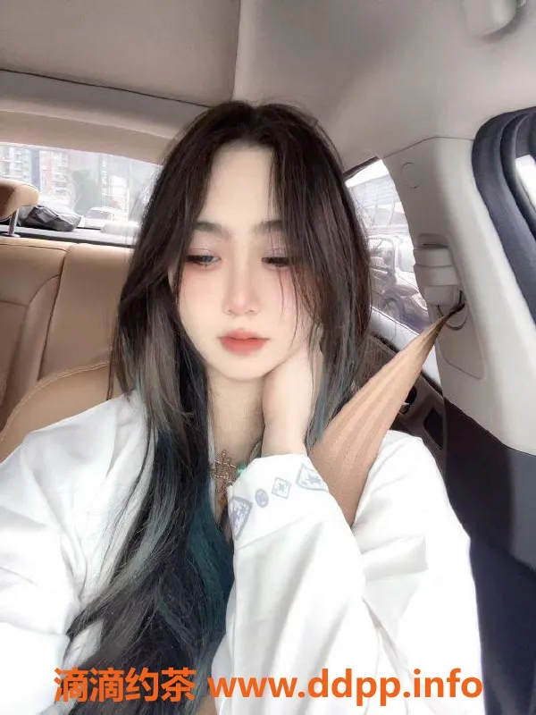 长沙楼凤-雨花区贝贝，175cm身高，58斤诱惑，20岁热情服务