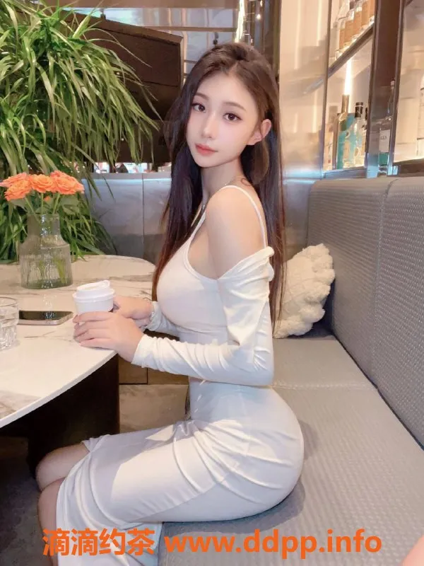 深圳楼凤-龙华程程，丝袜服务，1088起