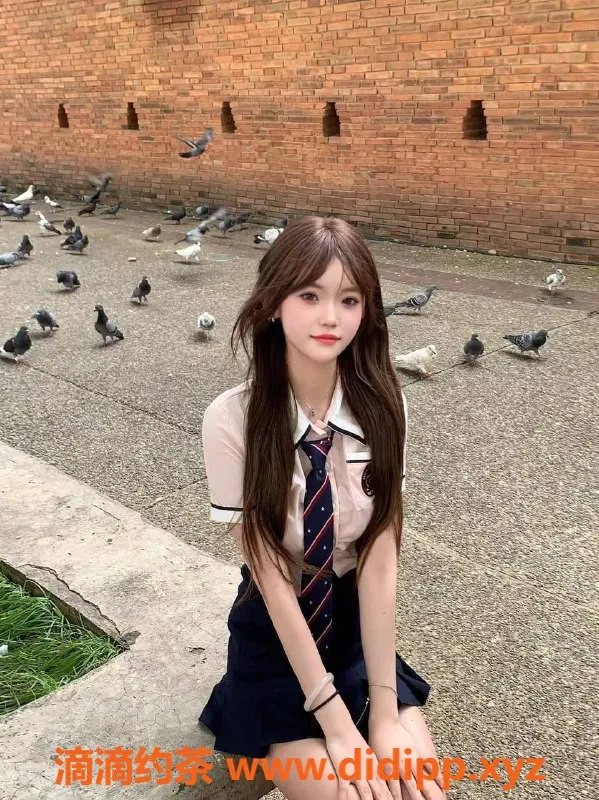 深圳楼凤-福田程程，嫩妹可包夜，超值享受！