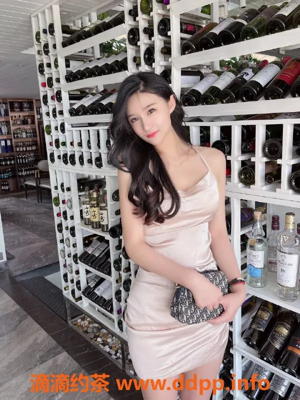 郑州楼凤资源信息,郑州艺名晶晶，提供多种服务，体验超赞！