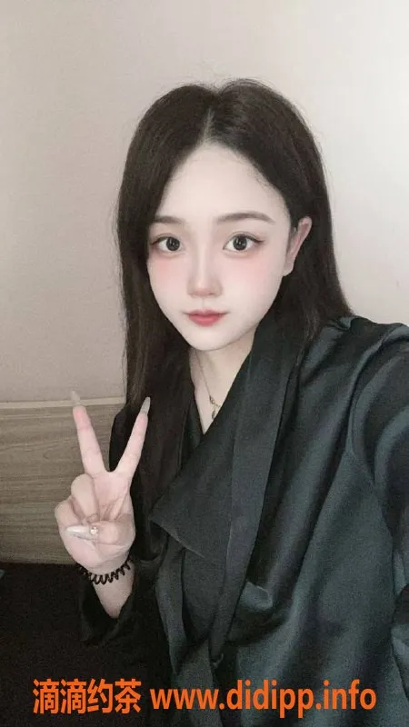 成都楼凤-苏小月：成华区嫩妹，课时费超值