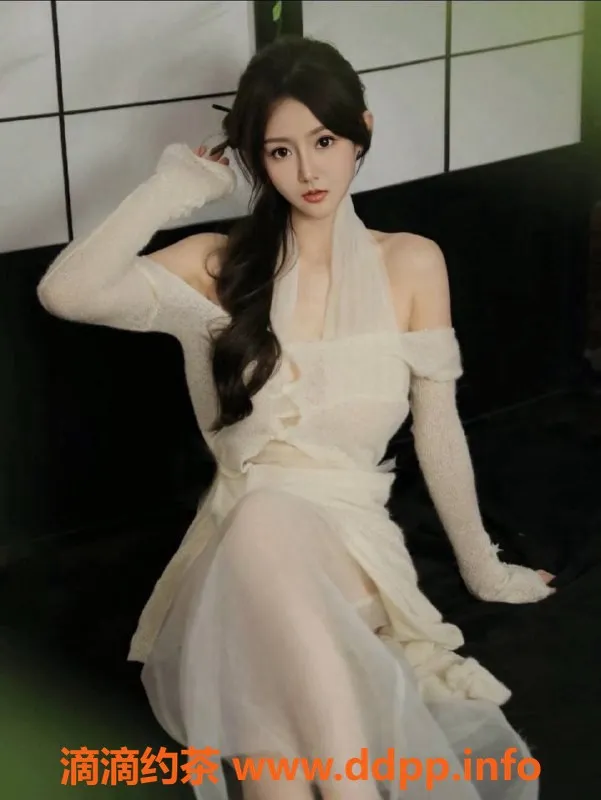 深圳楼凤-龙华苏菲，168cm C杯上门服务，1300元起