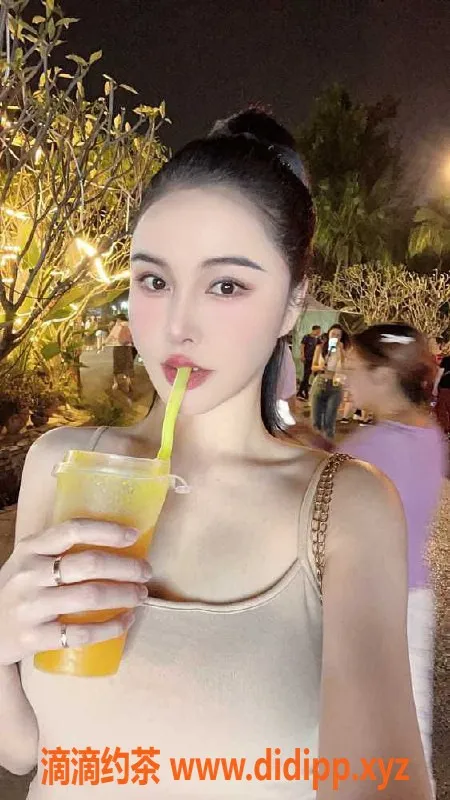 广州楼凤-天河过年开工漂亮173，25岁，6米服务