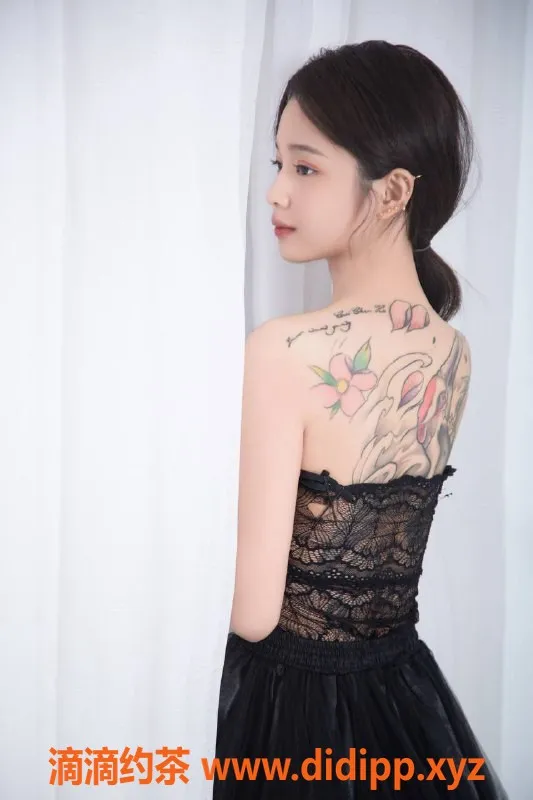 上海楼凤-浦东米糯糯老师，享受福利价1300P！